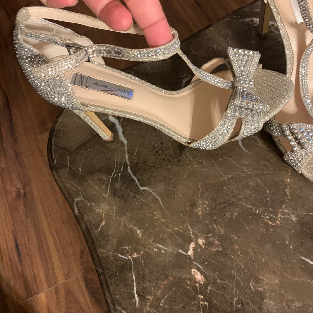 Inc Heels - image 2